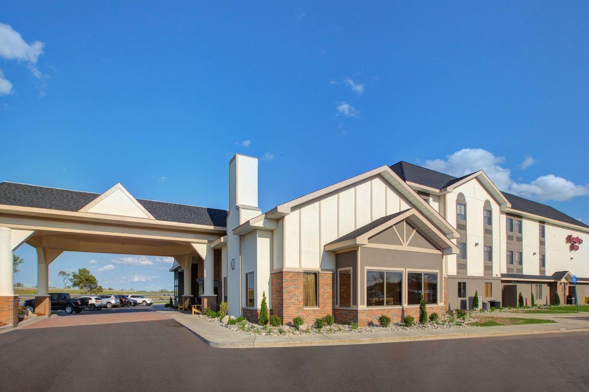 Hampton Inn Гейлорд Экстерьер фото
